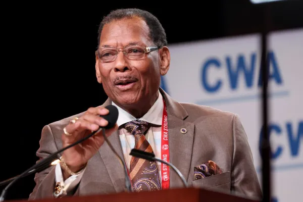 Claude Cummings