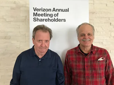 Pat Welsh and Tom Smucker at Verizon Shareholders Meeting
